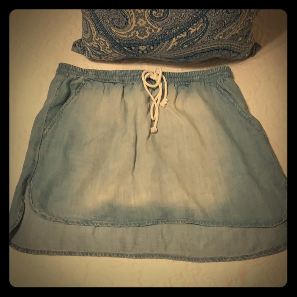 Cloth & stone chambray skirt